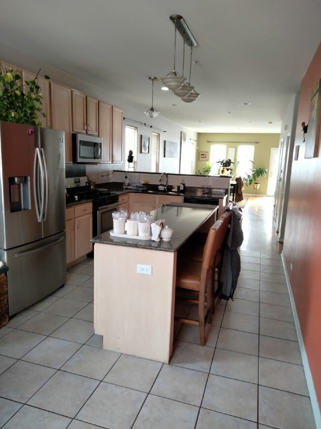 Photo - 8217 Lincoln Ave