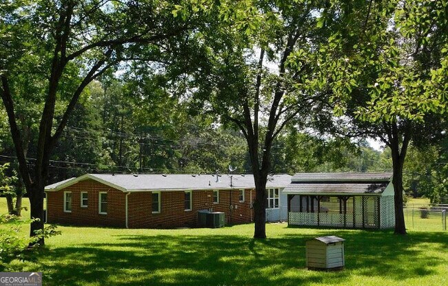 Photo - 234 Lowery Rd