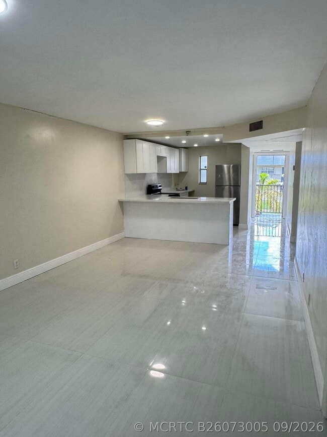 Photo - 8000 Fairview Dr Unit 209