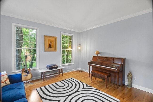 Photo - 126 Hemlock Dr