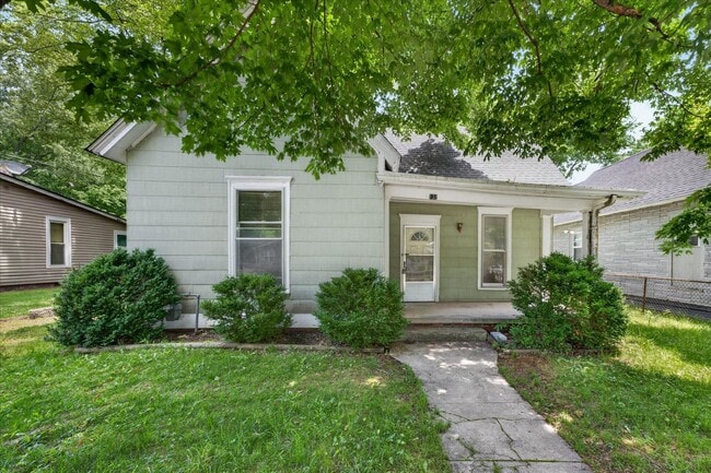 Building Photo - 3 Bedroom Home For Rent In Hopkinsville, KY!