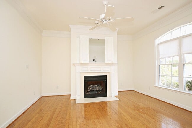 Photo - Cat-Friendly Forest Lakes South Townhome