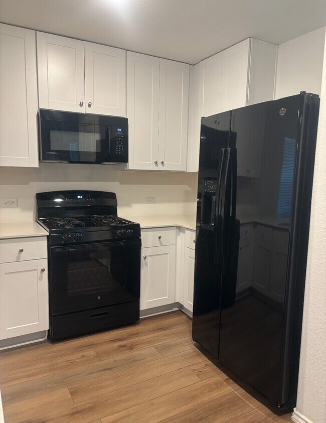 Photo - Modern 4-Bed, 4-Bath Home in Pflugerville