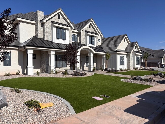 Building Photo - BRAND NEW Gorgeous 6 bed 7 bath with Pool ... Rental