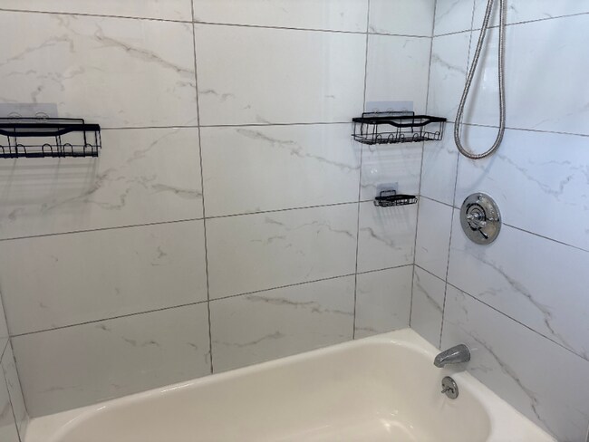 Photo - 10 Forest St Unidad 3