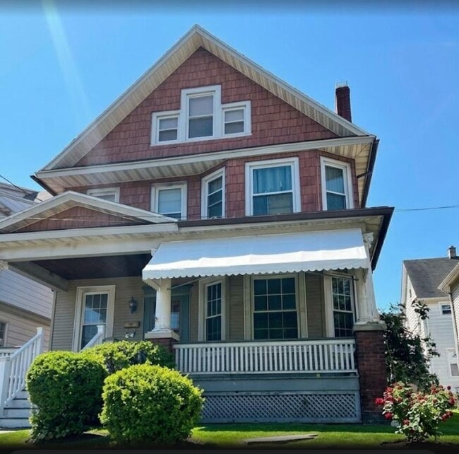 Building Photo - 308 North Blakely Street Unit First Floor Dunmore 18512