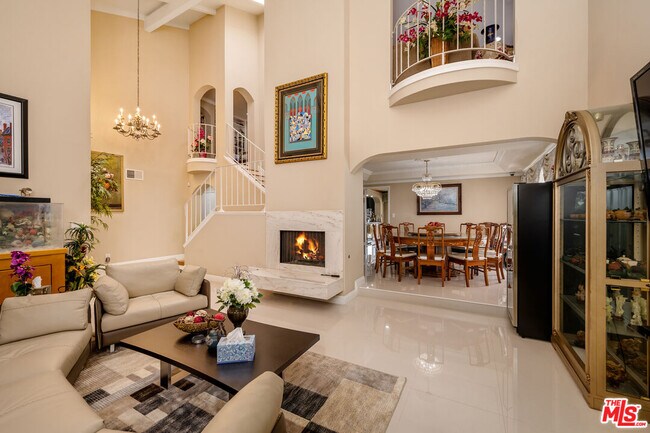 Photo - 3119 Hutton Dr