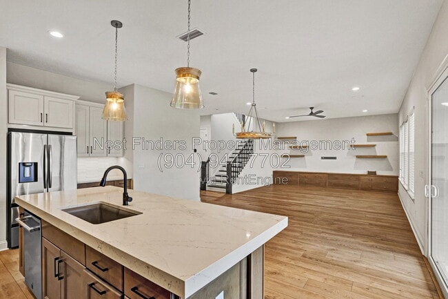 Photo - 91 Somerville Dr