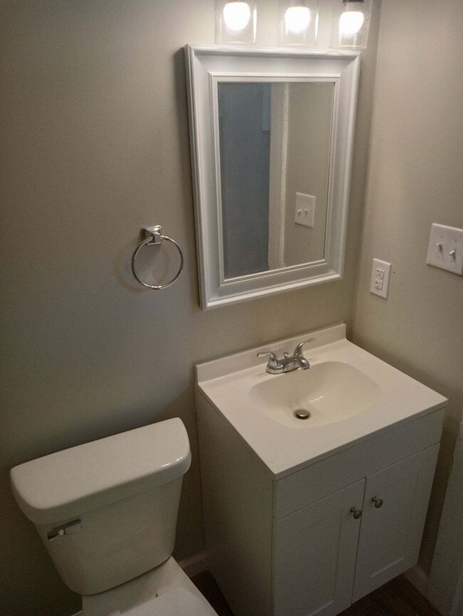 Photo - 1222 Broadway