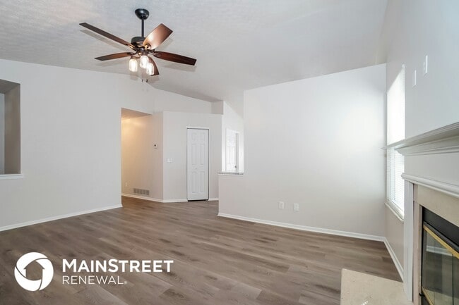 Photo - 1087 Lavender Ln