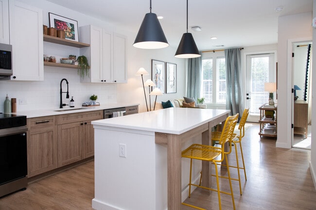 NOVEL River District By Crescent Communities
