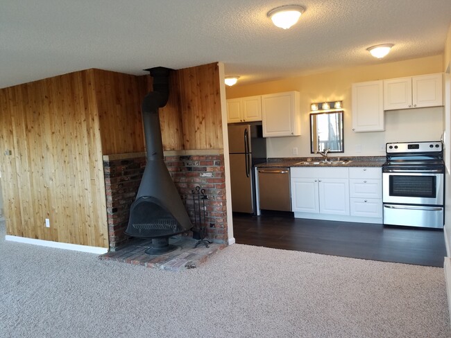 Photo - 1948 8th Ave W Unit 1946