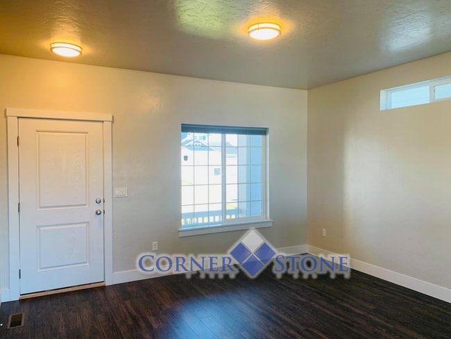Photo - Wonderful Home in Sagewood Subdivision!