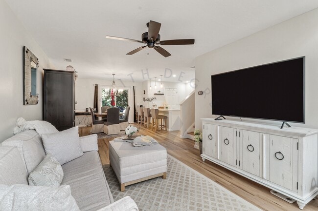 Photo - 420 Gardners Cir