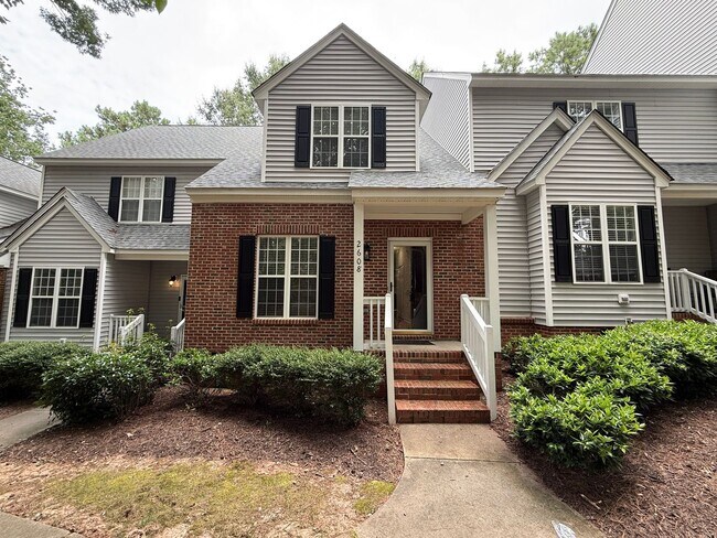 Building Photo - Newly Remodeled 3BD, 3BA Raleigh Townhome ...