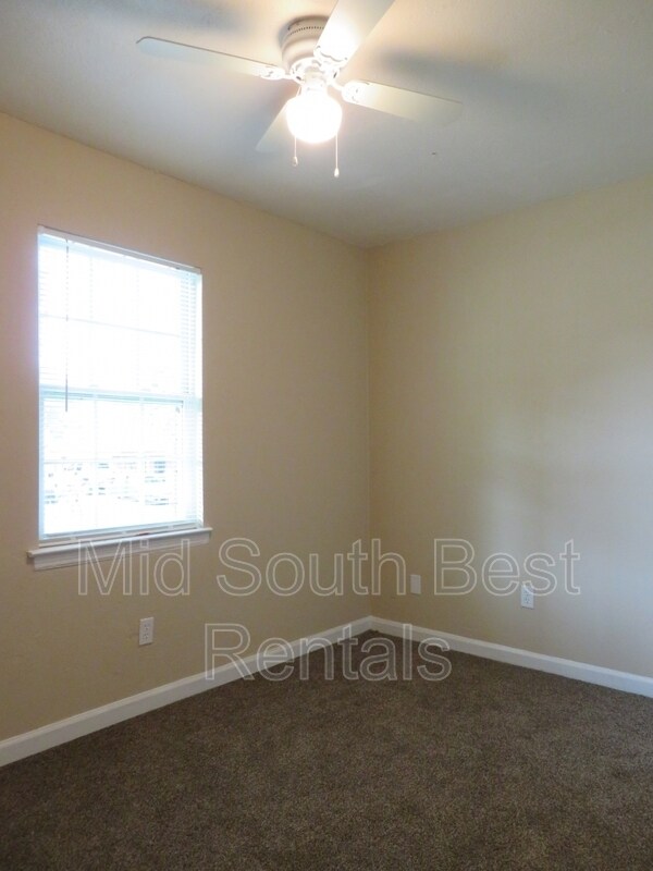 Photo - 3424 Piney Woods Ave