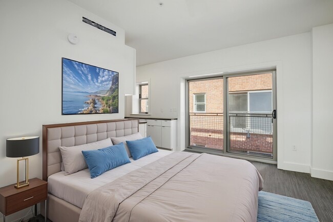 Photo - The Netherland Apartments