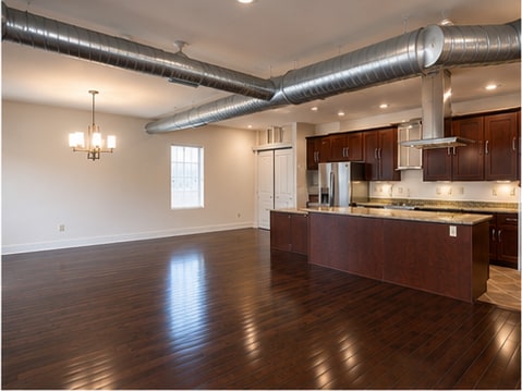 Building Photo - 33 W North Ave Unit 3B