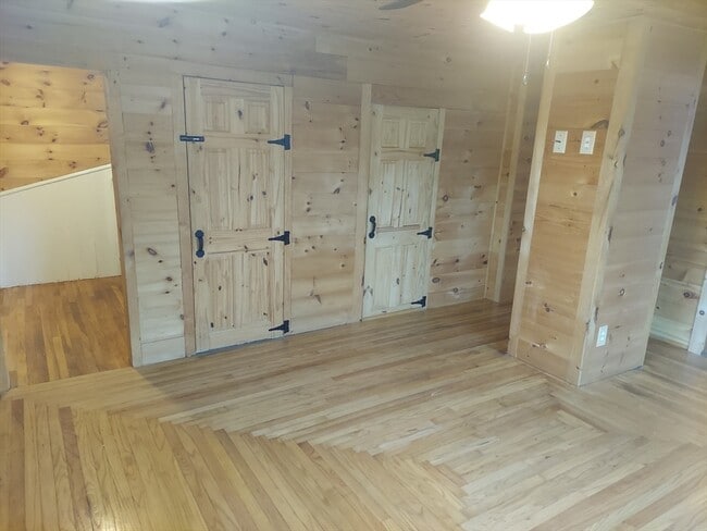 Photo - 8 Phillips St