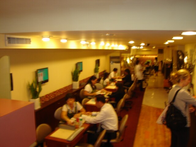 Interior Photo 3 - 166 Lexington Ave