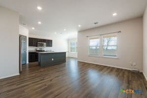 Photo - 609 Eaton Dr