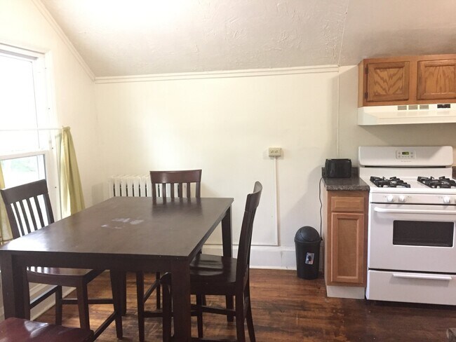 Photo - 207-209 Delaware Ave Unidad 5