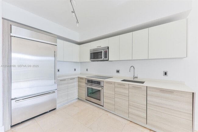 Photo - 1300 Brickell Bay Dr Unit 1206