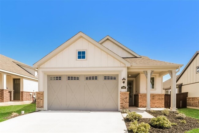 Building Photo - 1560 Mexican Heather Dr