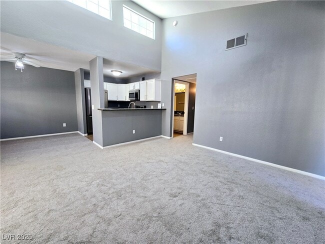 Building Photo - 9325 W Desert Inn Rd Unit 229