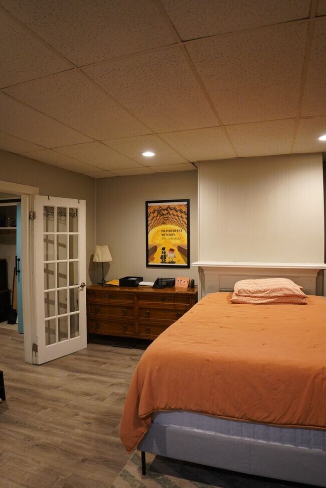 Photo - 3216 Jane St Unit 1