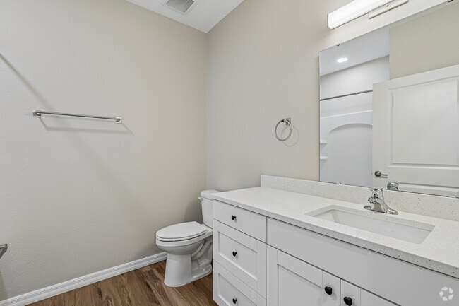 Avanti - 1BR, 1BA - 750SF - Bathroom
