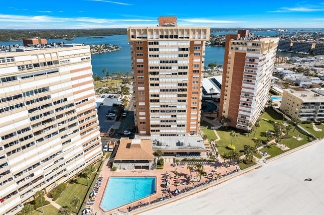 Building Photo - 17920 Gulf Blvd Unit 1408