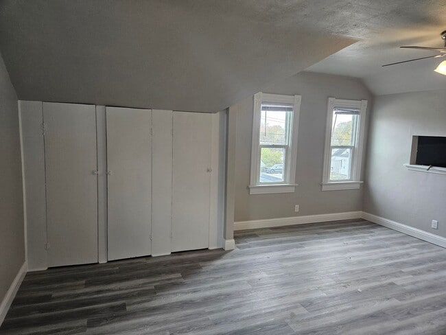 Photo - 424 E Fifth St Unit 424 E. 5th, Apt B