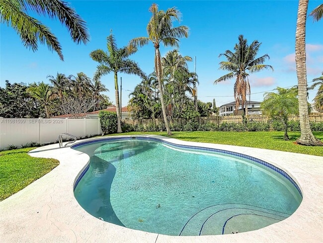 Photo - 2533 NE 21st Terrace