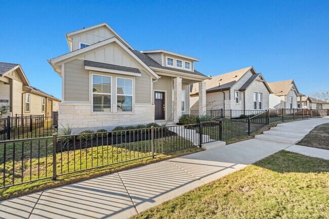 Photo - 217 Pinnacle Ln