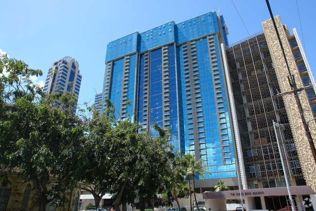 Photo - Capitol Place