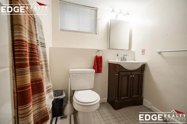 Photo - 2 Hingham St Unit 8B