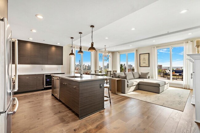 Photo - 502 PALISADE Ave Unit PH601