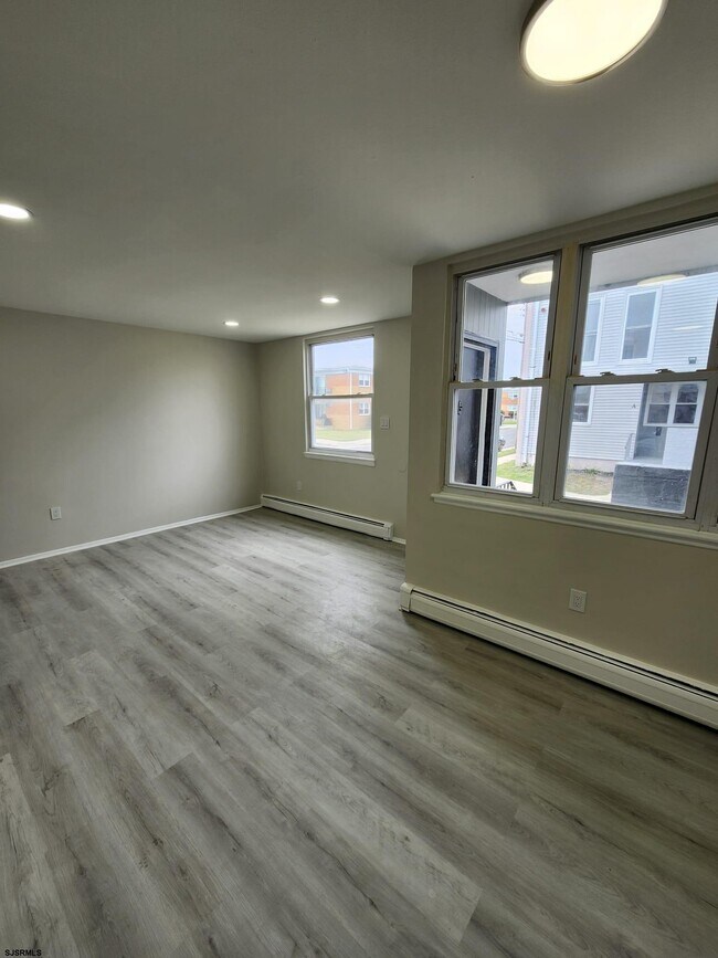 1805 N Mississippi Ave Unit A