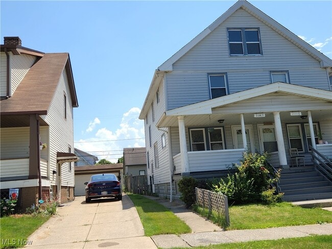 Building Photo - 10118 Russell Ave Rental