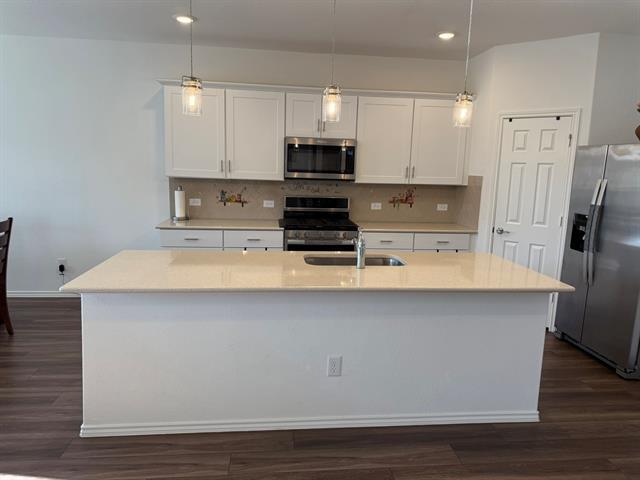 Photo - 713 Agarita Way