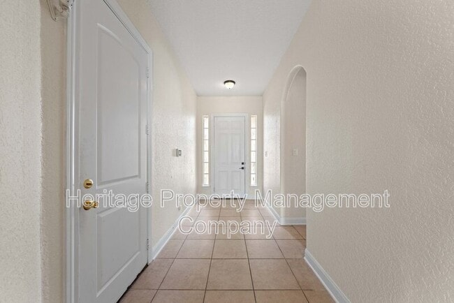 Photo - 11230 Begonia rock