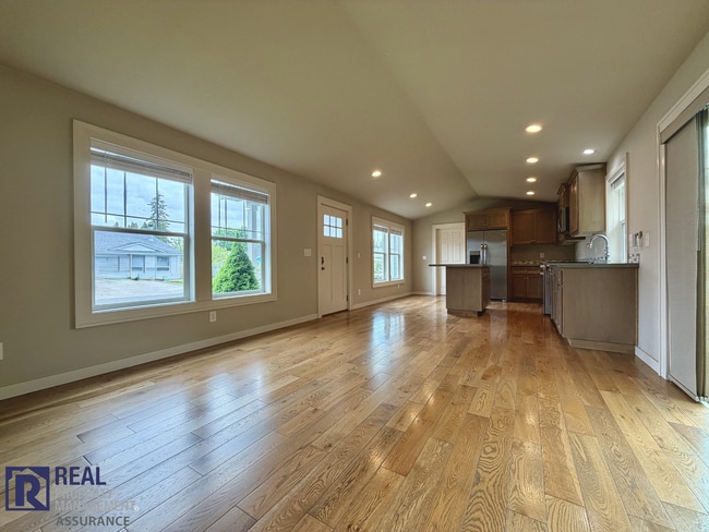 Photo - 1410 SE Alder St