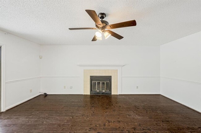 Photo - 1608 Morning Quail Dr