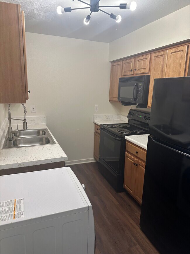 Photo - 3514 E Richmond Rd