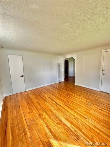 Photo - 3475 Ames St