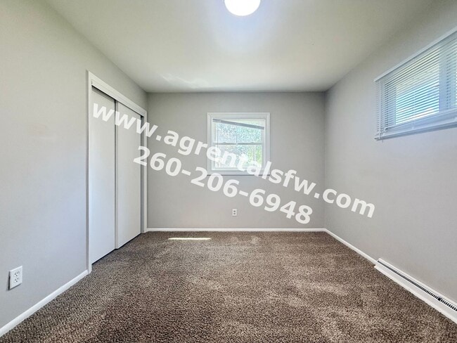 Photo - 5037 Brook Dr