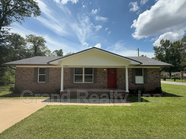 Building Photo - 6709 US-90 Rental