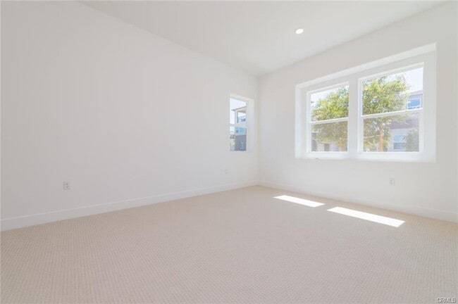 Building Photo - 101 Trask Rental