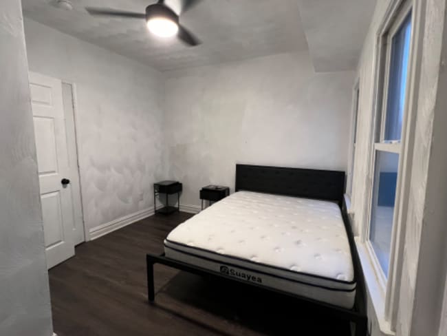 Photo - 2006 Elm Ave